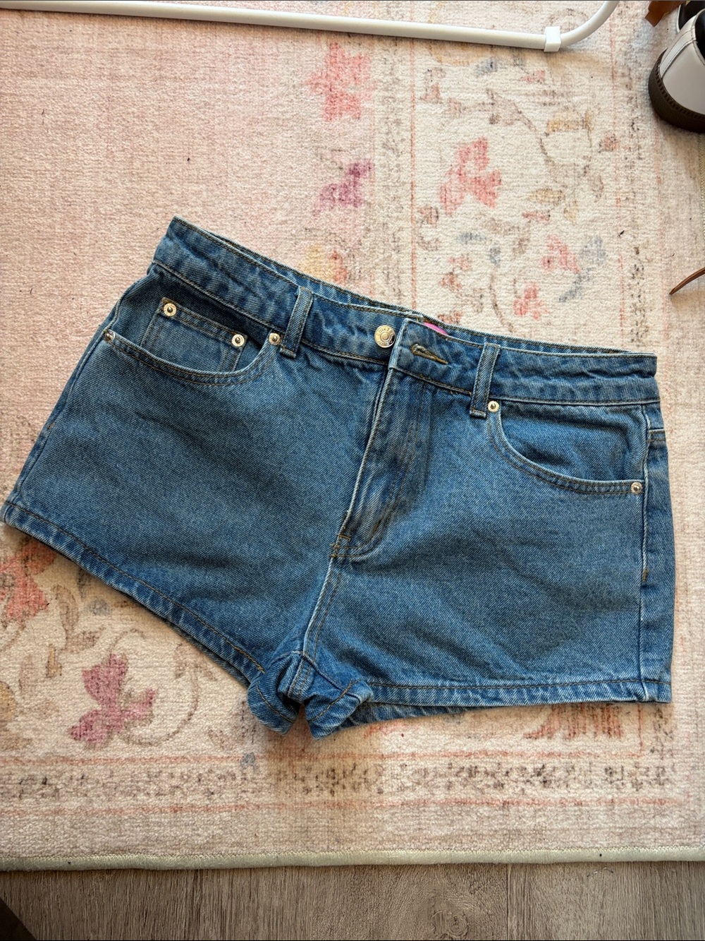 Edikted Denim Short with Hearts and Bows